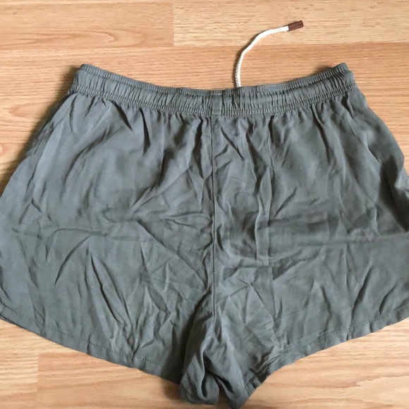 Summer shorts , size M. - Picture 3 of 4